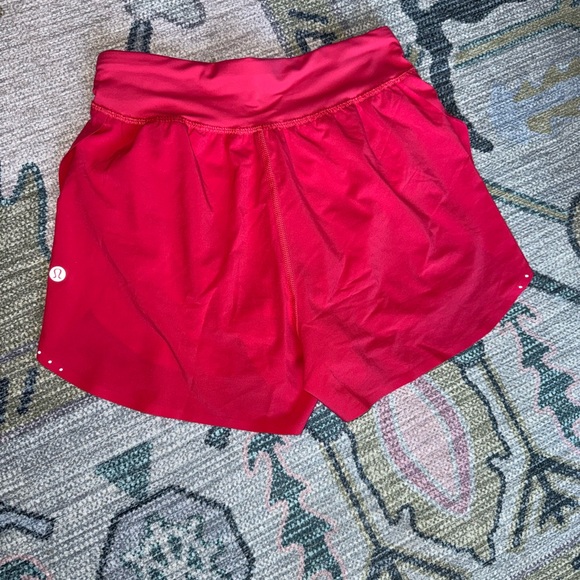 Lululemon Fast and Free Reflective High-Rise Classic-Fit Short 3” - Picture 2 of 3
